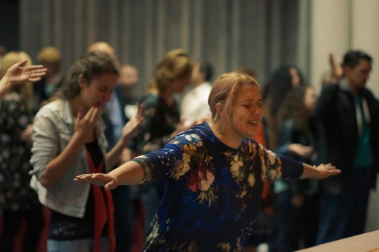 worship to God